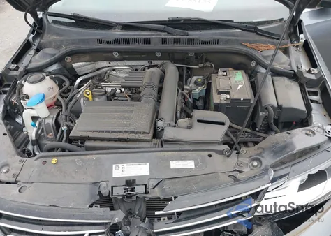 2018 Volkswagen Jetta 1.4T Se/1.4T Wolfsburg Edition z USA, uszkodzony, nr VIN 3VWDB7AJXJM257741